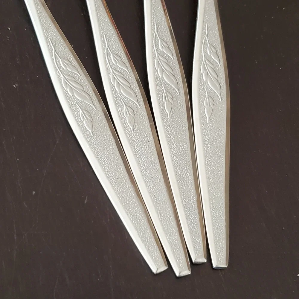 4 Salad Forks Oneida Community‎ Woodmere Textured Wheat Leaf Stainless MCM